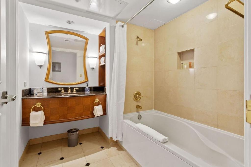Beachfront 2Br 3Ba Condo By Cozysuites 大西洋城 外观 照片